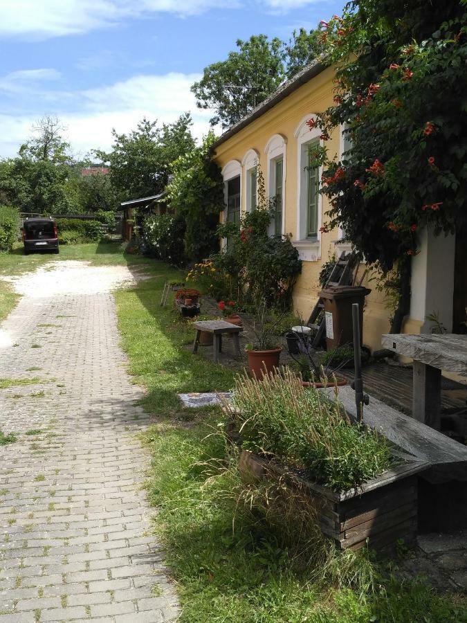 Penzion U Slunicka Микулов Экстерьер фото